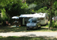 Camping la Vallee Heureuse - Orgon
